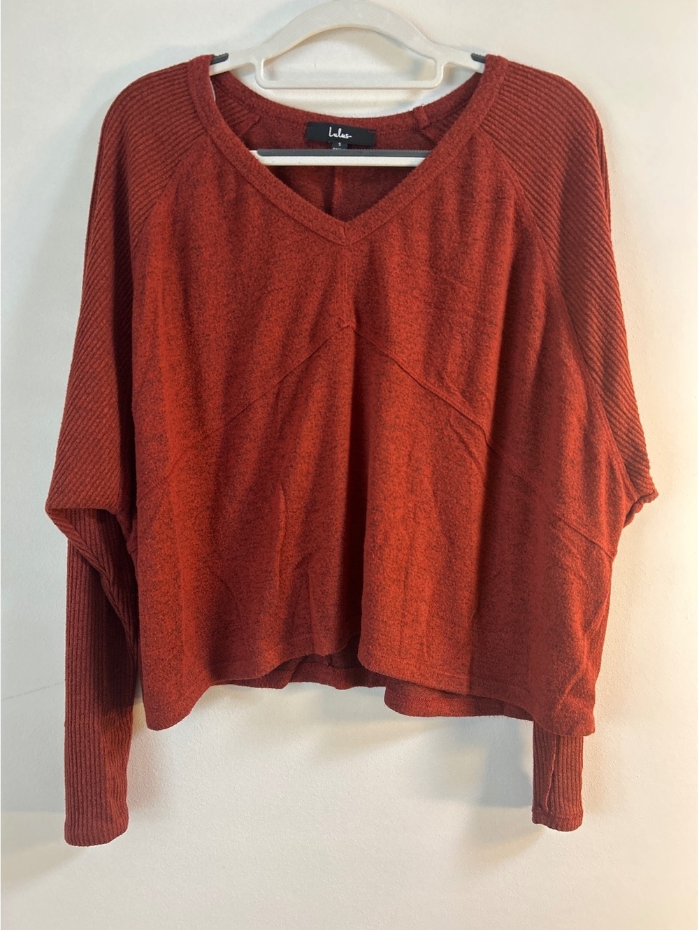 Lulus Rust Orange V-Neck Long Sleeve Pullover Sweater Size Small